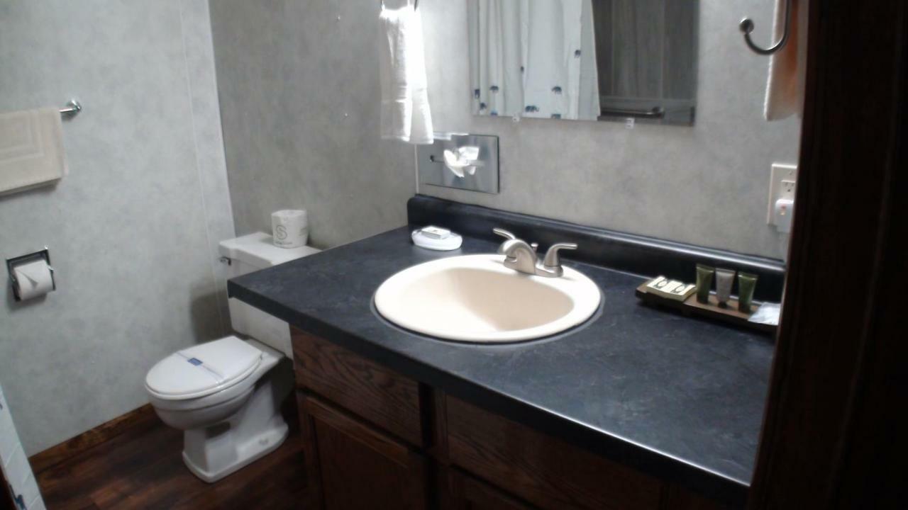 Motel 72 Ґрейлінґ Екстер'єр фото